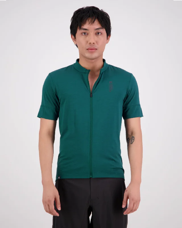 Roam Cargo Merino Shift Full Zip T-Shirt - Evergreen Roam Cargo Merino Shift Full Zip T-Shirt - Evergreen