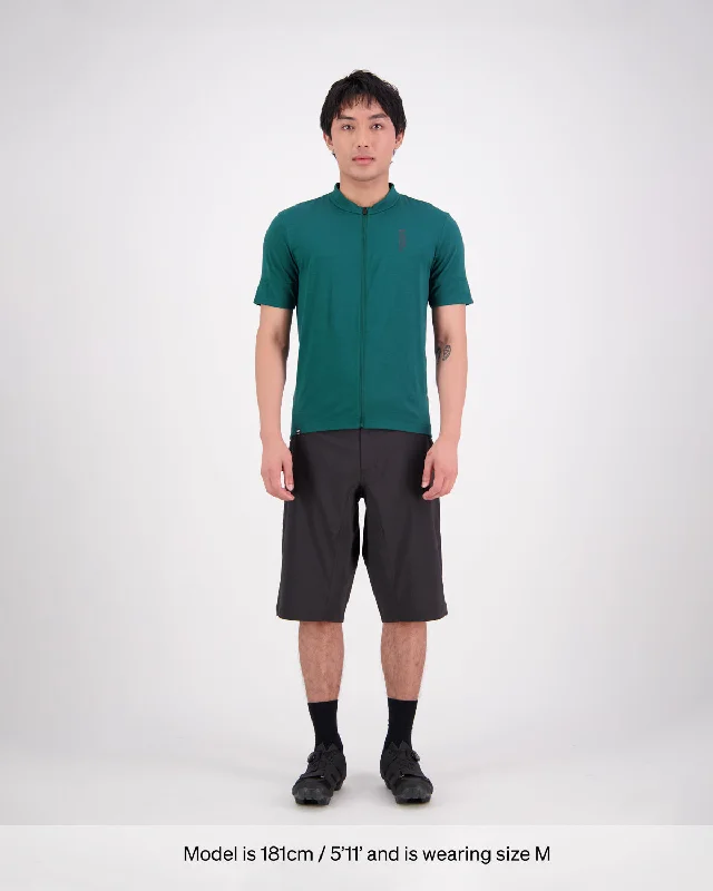 Roam Cargo Merino Shift Full Zip T-Shirt - Evergreen Roam Cargo Merino Shift Full Zip T-Shirt - Evergreen